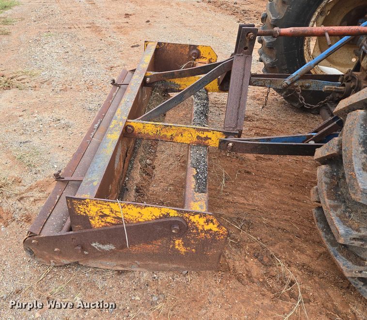 image for item EU3944 1983 Ford 3910 tractor