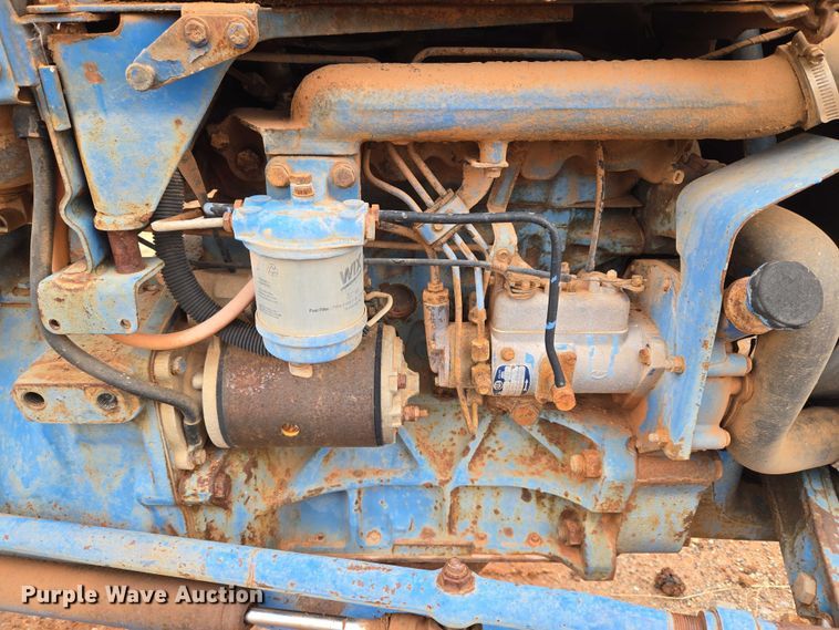 image for item EU3944 1983 Ford 3910 tractor