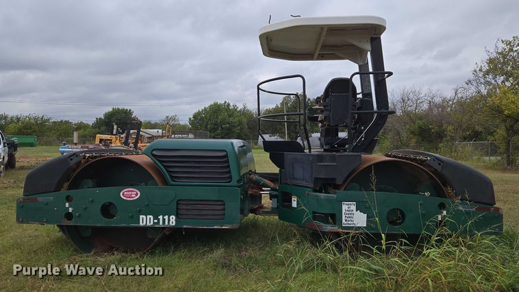 image for item EU3945 Volvo DD118HF double drum vibratory roller