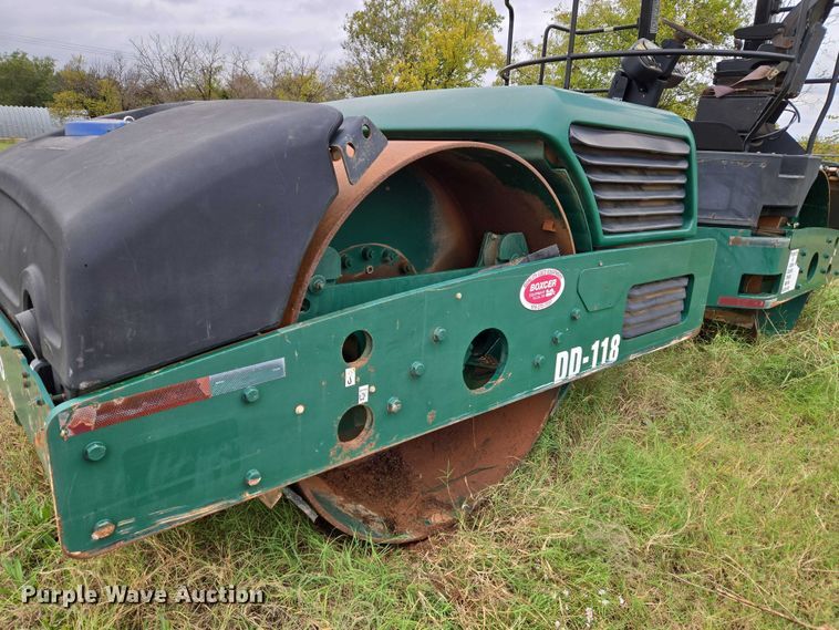 image for item EU3945 Volvo DD118HF double drum vibratory roller