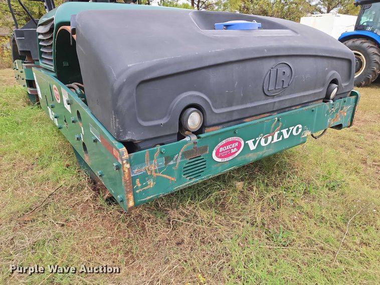 image for item EU3945 Volvo DD118HF double drum vibratory roller