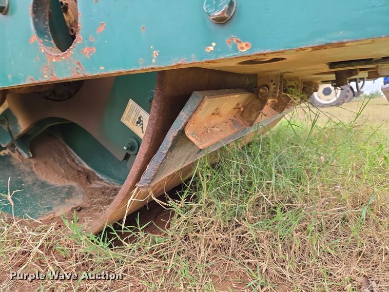 image for item EU3945 Volvo DD118HF double drum vibratory roller