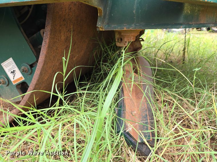 image for item EU3945 Volvo DD118HF double drum vibratory roller