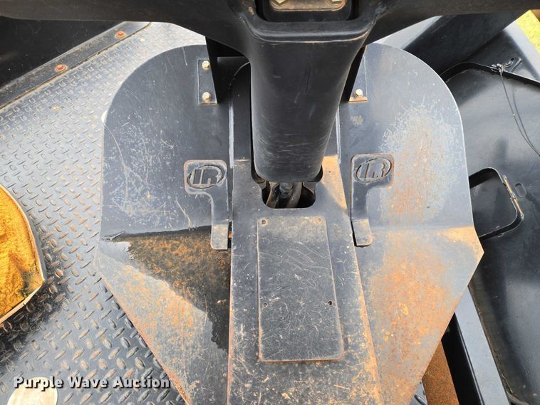 image for item EU3945 Volvo DD118HF double drum vibratory roller