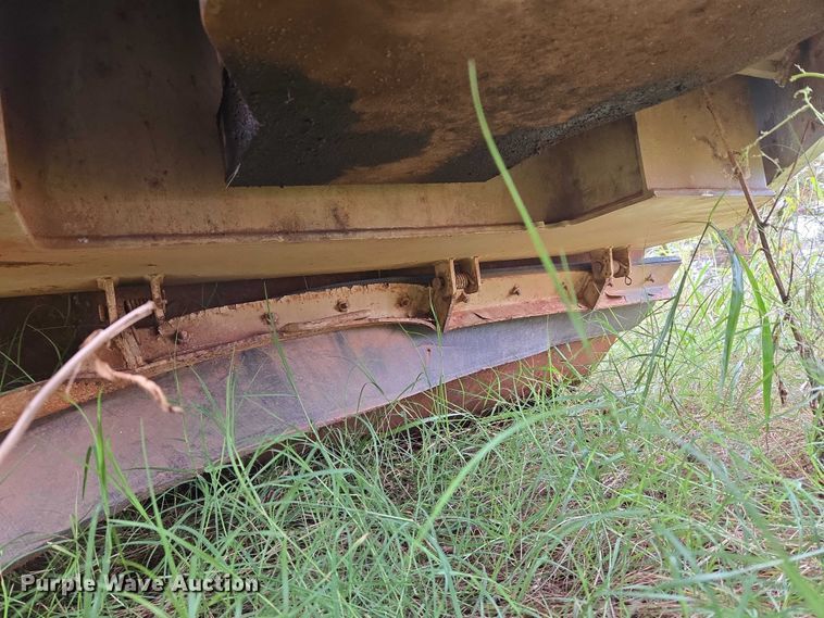 image for item EU3945 Volvo DD118HF double drum vibratory roller