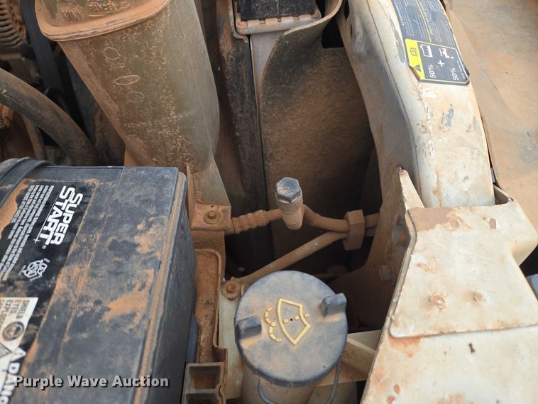 image for item EU3953 2001 Ford F350 Super Duty XLT flatbed pickup truck