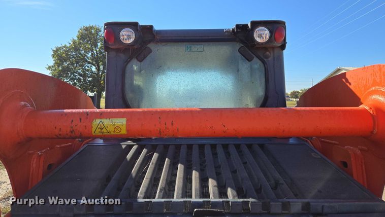 image for item EU3991 2016 Kubota SSV65 skid steer loader