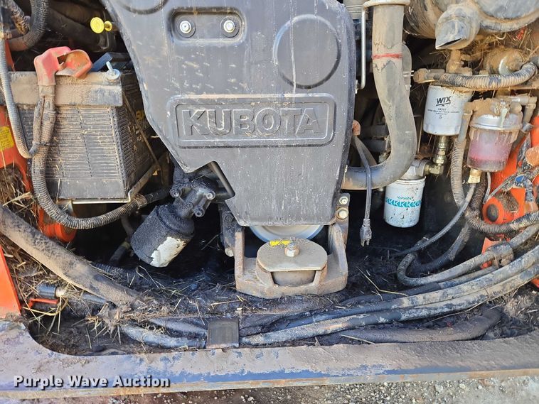 image for item EU3991 2016 Kubota SSV65 skid steer loader