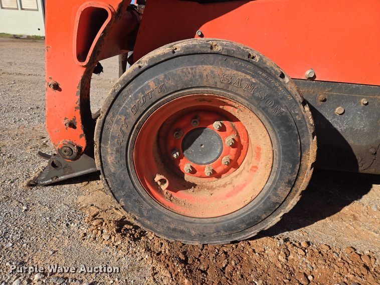 image for item EU3991 2016 Kubota SSV65 skid steer loader