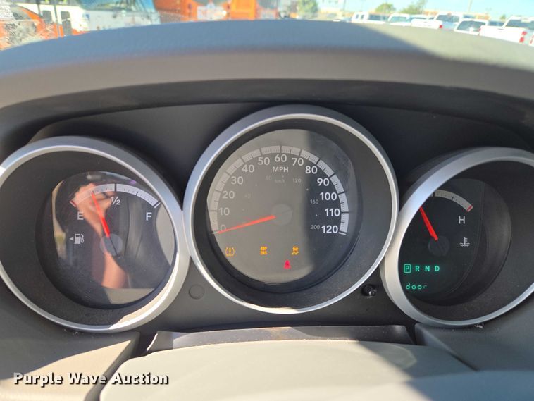 image for item EU3992 2008 Dodge Grand Caravan van