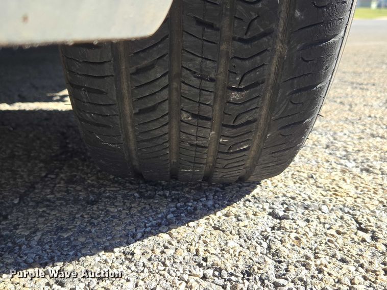 image for item EU3992 2008 Dodge Grand Caravan van