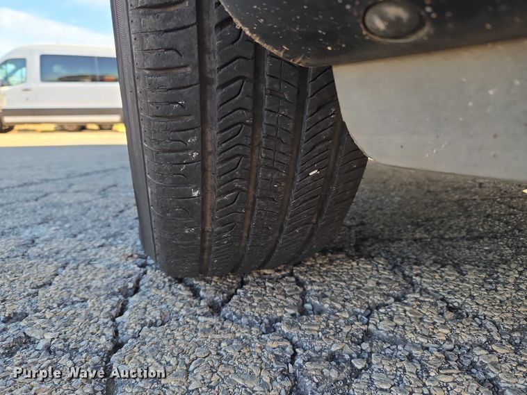 image for item EU3992 2008 Dodge Grand Caravan van