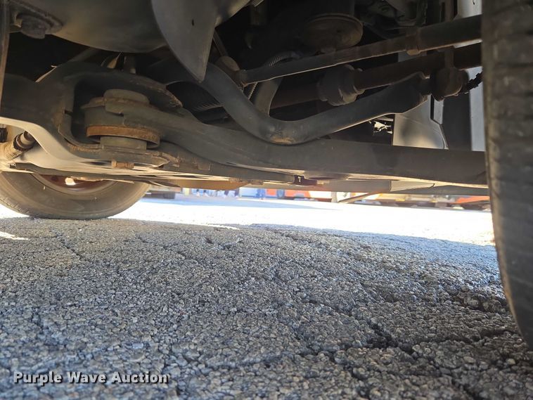 image for item EU3992 2008 Dodge Grand Caravan van