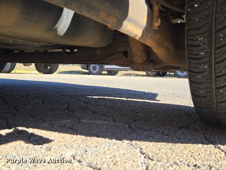 image for item EU3992 2008 Dodge Grand Caravan van