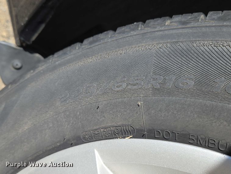 image for item EU3992 2008 Dodge Grand Caravan van