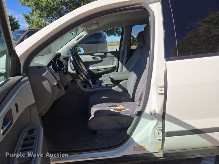 image for item EU3994 2011 Chevrolet Traverse SUV