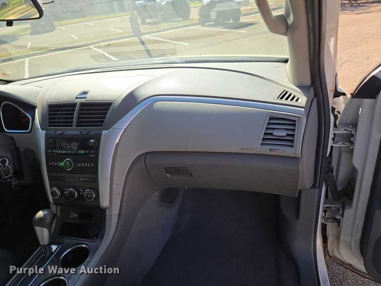 image for item EU3994 2011 Chevrolet Traverse SUV