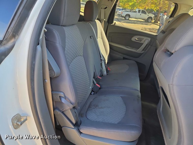 image for item EU3994 2011 Chevrolet Traverse SUV