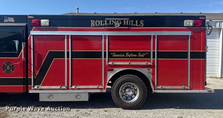 image for item EU4007 1991 Federal Motors  rescue vehicle