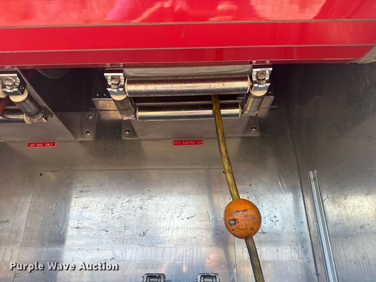 image for item EU4007 1991 Federal Motors  rescue vehicle