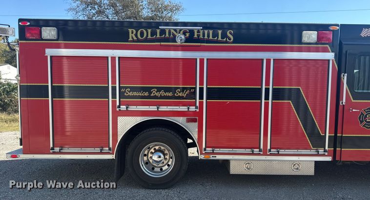 image for item EU4007 1991 Federal Motors  rescue vehicle