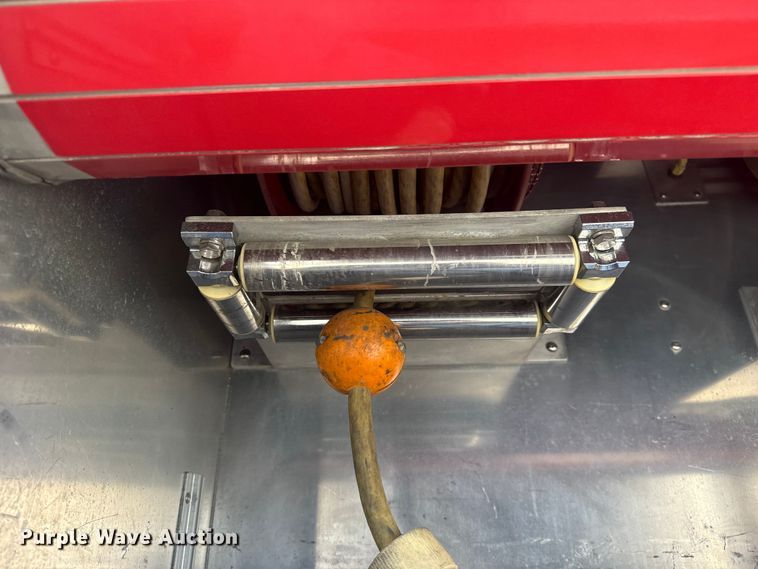 image for item EU4007 1991 Federal Motors  rescue vehicle