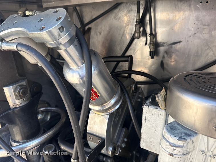 image for item EU4007 1991 Federal Motors  rescue vehicle