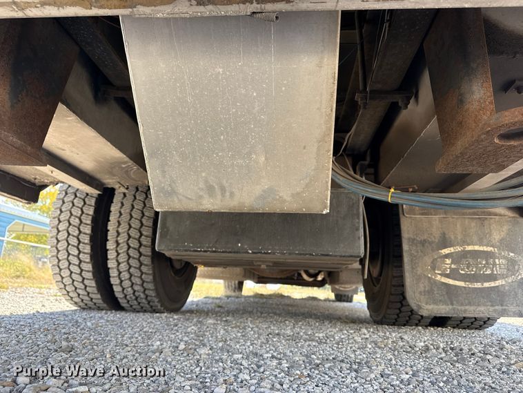 image for item EU4007 1991 Federal Motors  rescue vehicle