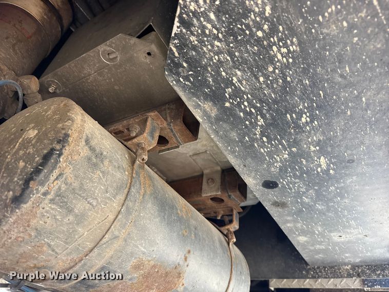 image for item EU4007 1991 Federal Motors  rescue vehicle