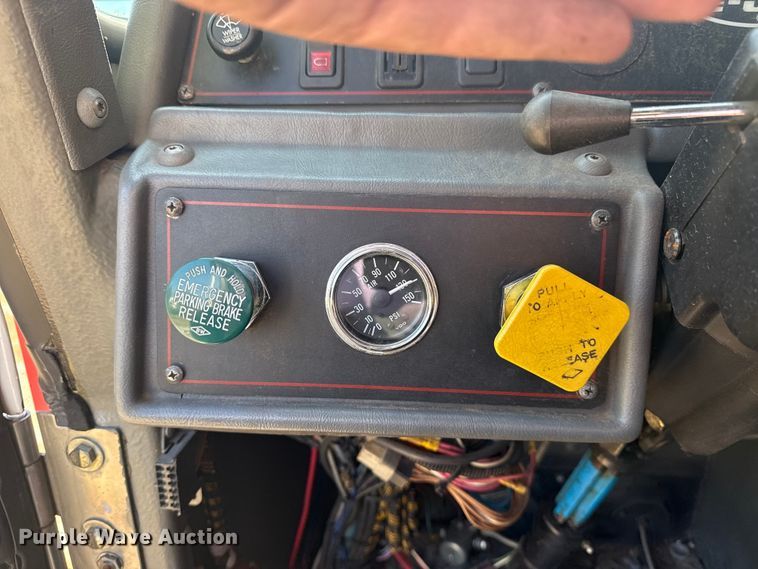 image for item EU4007 1991 Federal Motors  rescue vehicle