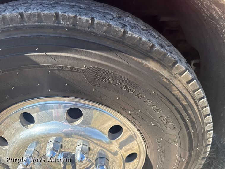 image for item EU4007 1991 Federal Motors  rescue vehicle