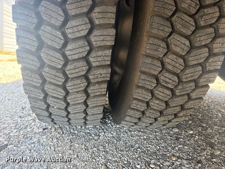 image for item EU4007 1991 Federal Motors  rescue vehicle