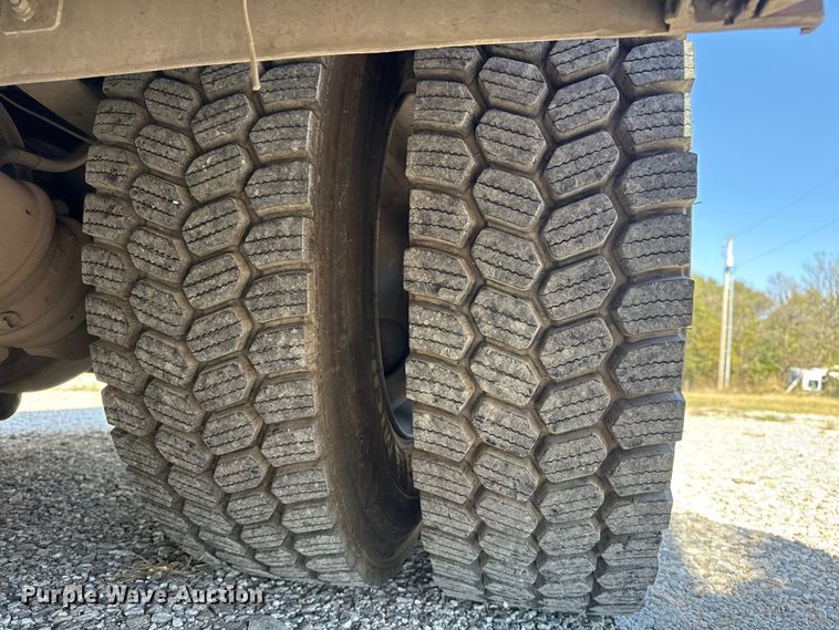 image for item EU4007 1991 Federal Motors  rescue vehicle