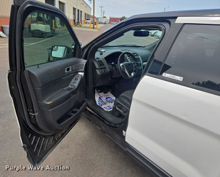 image for item EU4586 2014 Ford Explorer Police SUV