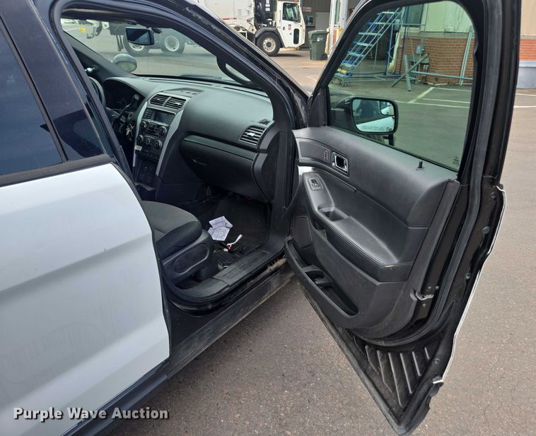 image for item EU4586 2014 Ford Explorer Police SUV