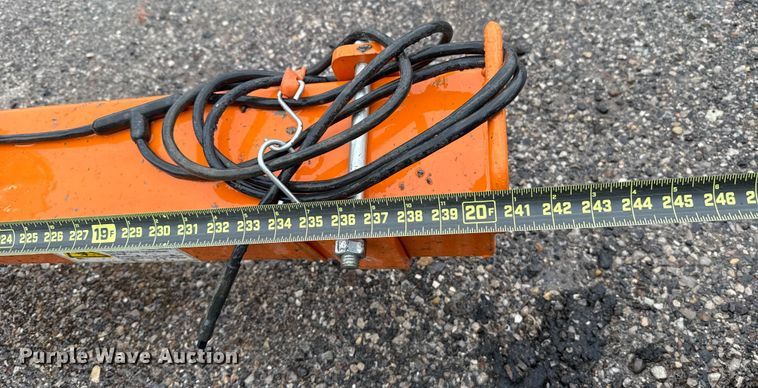 image for item EU5207 Dragon DS24 skid steer concrete screed