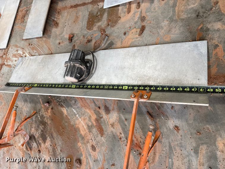 image for item EU5207 Dragon DS24 skid steer concrete screed