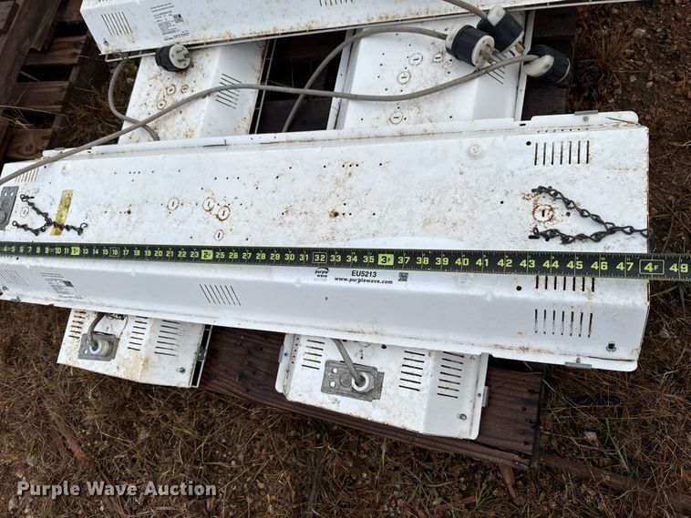 image for item EU5213 (4) Phillips Day-Brite T5 light fixtures