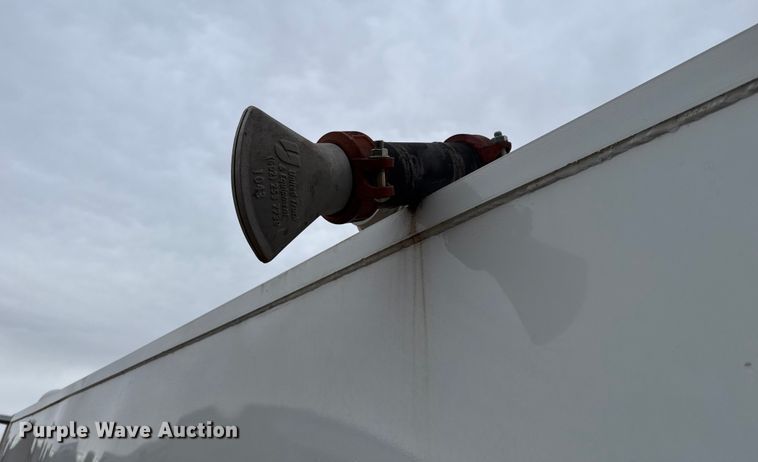 image for item EU5216 Shop built water tank bed