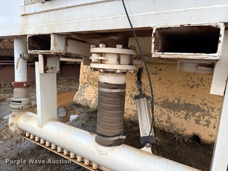 image for item EU5217 Shop built tank bed