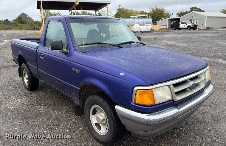 image for item EU5219 1997 Ford Ranger pickup truck