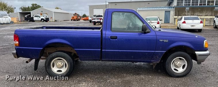 image for item EU5219 1997 Ford Ranger pickup truck