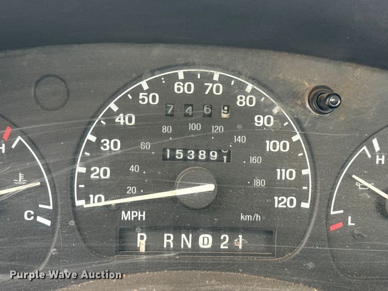 image for item EU5219 1997 Ford Ranger pickup truck