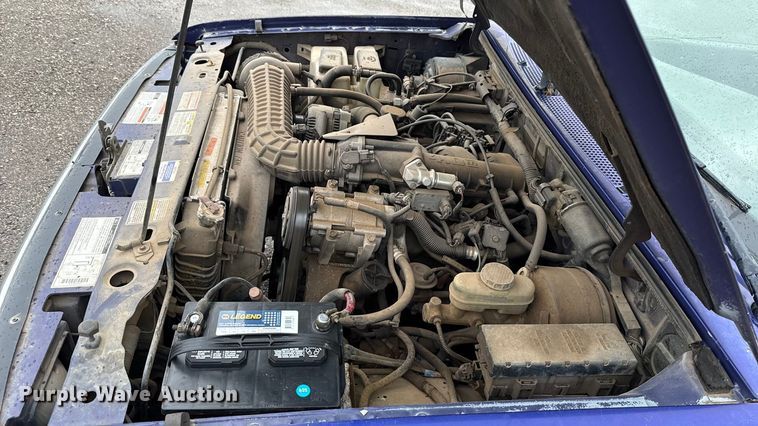 image for item EU5219 1997 Ford Ranger pickup truck