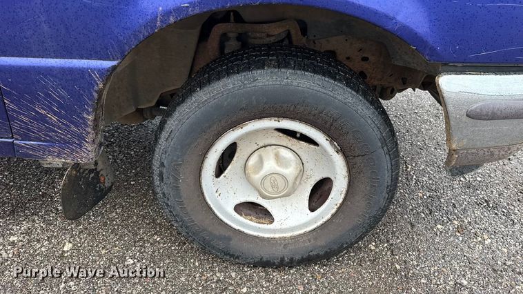 image for item EU5219 1997 Ford Ranger pickup truck