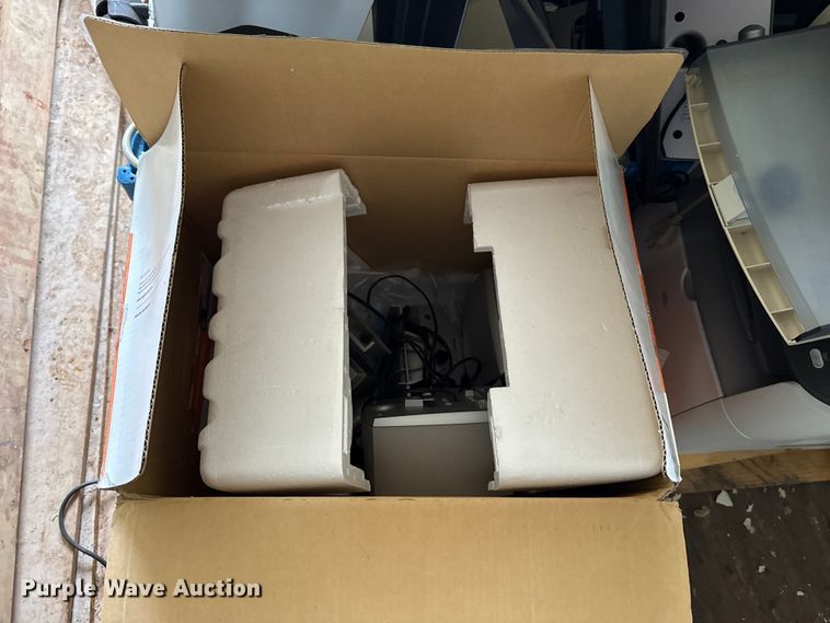 image for item EU5224 Office equipment