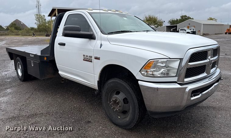 image for item EU5226 2013 Dodge Ram 3500 flatbed pickup truck