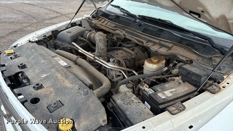 image for item EU5226 2013 Dodge Ram 3500 flatbed pickup truck