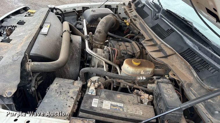 image for item EU5226 2013 Dodge Ram 3500 flatbed pickup truck