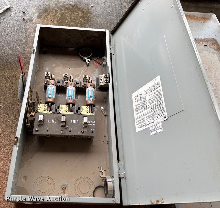 image for item EU5227 GE electrical panels